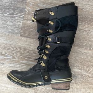 Women’s Sorel Waterproof Boots Size 6